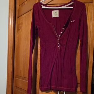 Hollister Women's Burgundy Long Sleeve Top